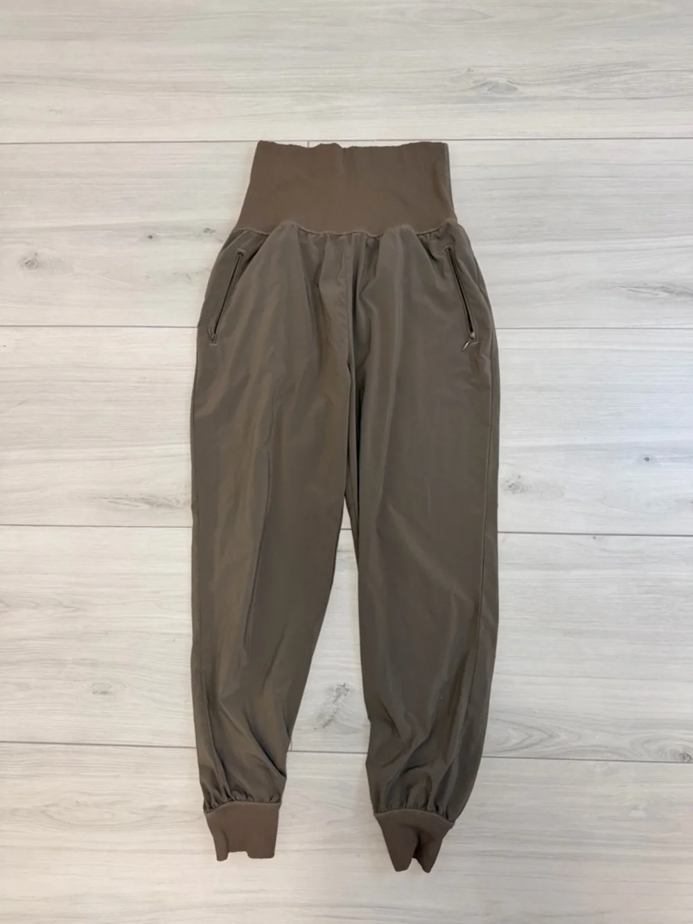 Aerie Offline Jogger‎ Pants Olive Taupe High Waist Sz S/P Performance Athleisure